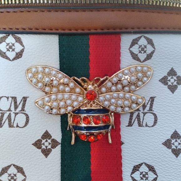 New White Brown Crossbody Bag | Fanny Bag| Belt Bag | Sling Bag| Queen Bee Strap - Picture 4 of 6